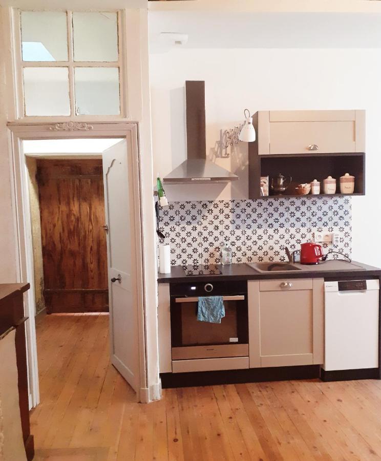 Logis Des Lugats, Gite De Charme La Réole Exterior foto